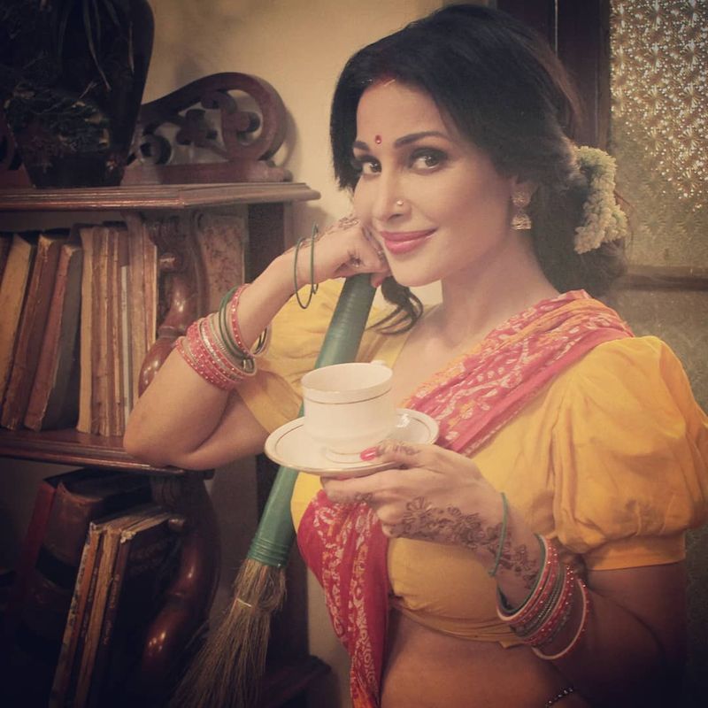Lux Papa Flora Saini Photos