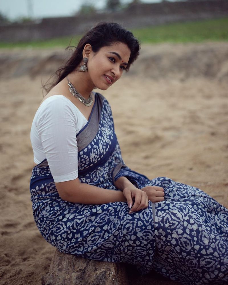 Meeshaghoshal 