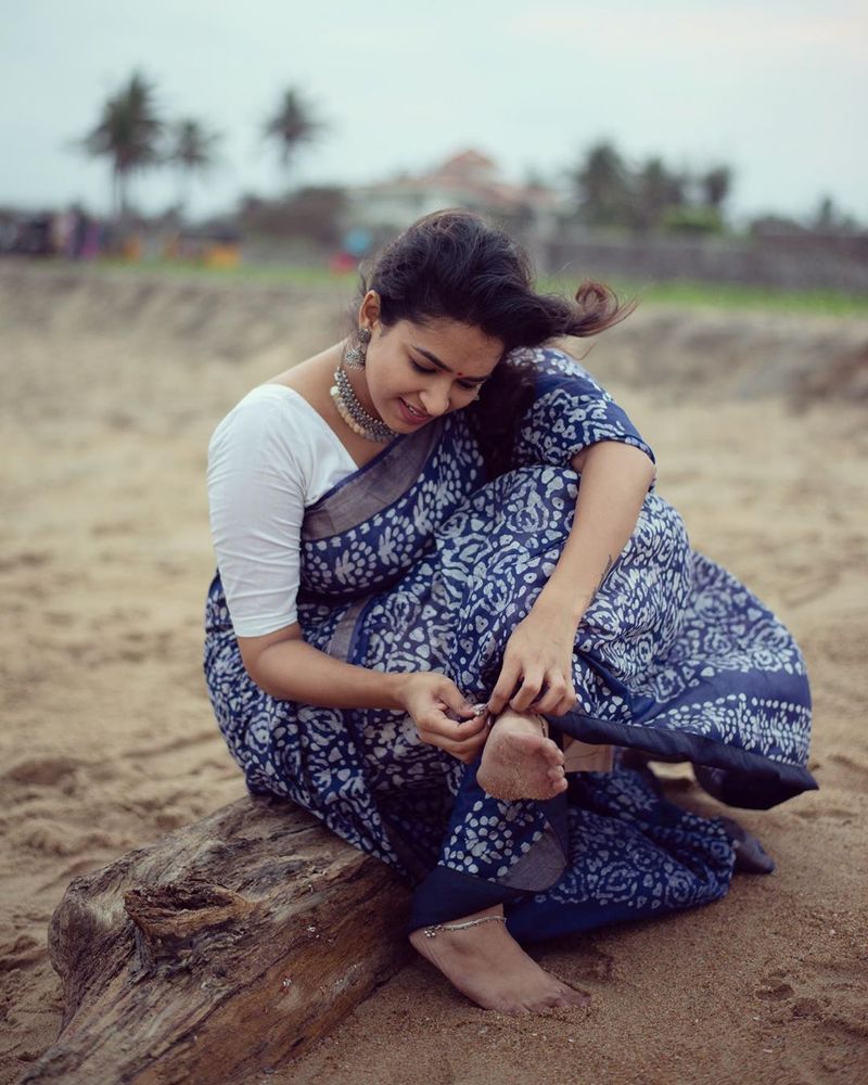 Meeshaghoshal 