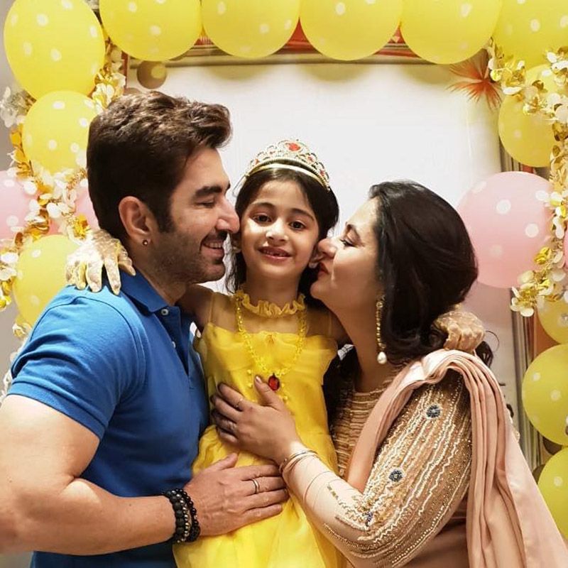 ২০১২ সালে ১২ ডিসেম্বর তাঁদের পরিবারে আসে নতুন সদস্য। জিৎ তাঁর মেয়ের নাম রাখেন নবন্যা।