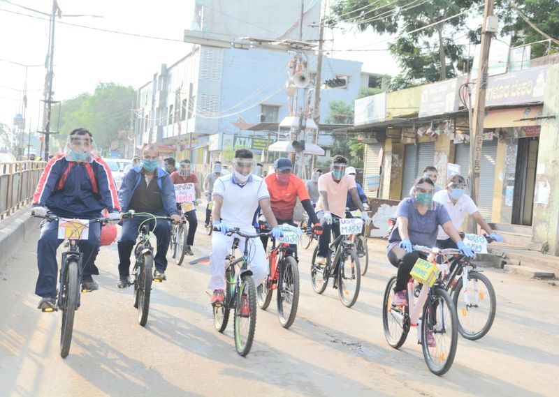 ಚಿತ್ರದುರ್ಗದಲ್ಲಿ ಜಿಲ್ಲಾ ಪೊಲೀಸ್ ವರಿಷ್ಠಾಧಿಕಾರಿ ಜಿ.ರಾಧಿಕಾ ರೌಂಡ್ಸ್.
