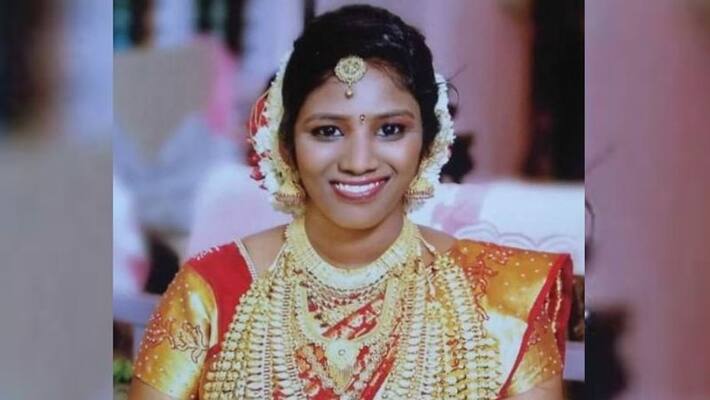 Woman dies of snake bite in Kollam Woman dies of snake bite in Kollam