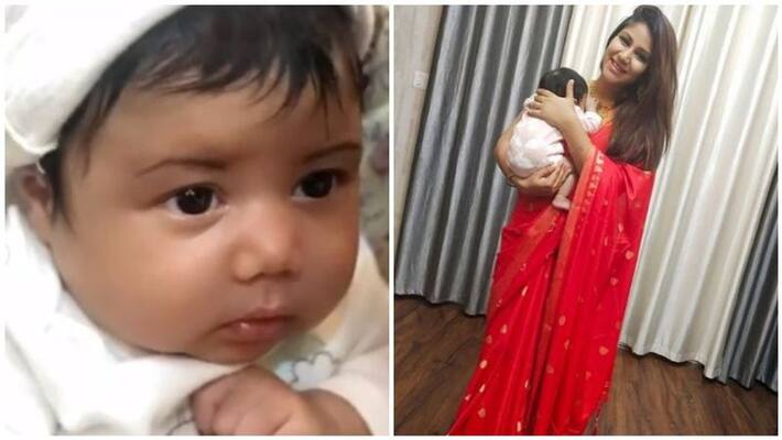 Alya manasa Sanjeev karthick Couple Share his cute Baby Girl photo Going viral Alya manasa Sanjeev karthick Couple Share his cute Baby Girl photo Going viral