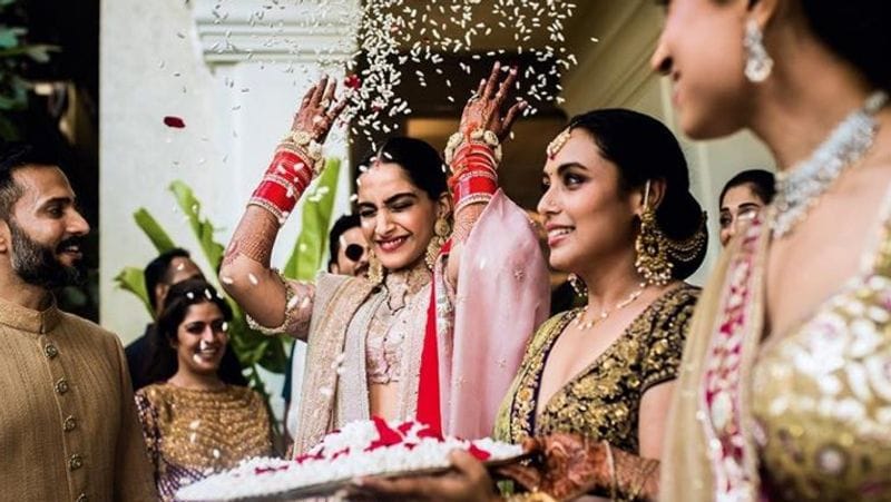 Let us talk about Sonam Kapoor's husband Anand Ahuja the son of Harish Ahuja, a Delhi-based businessman, who is the owner of Shahi Exports, which is India’s largest export house. 