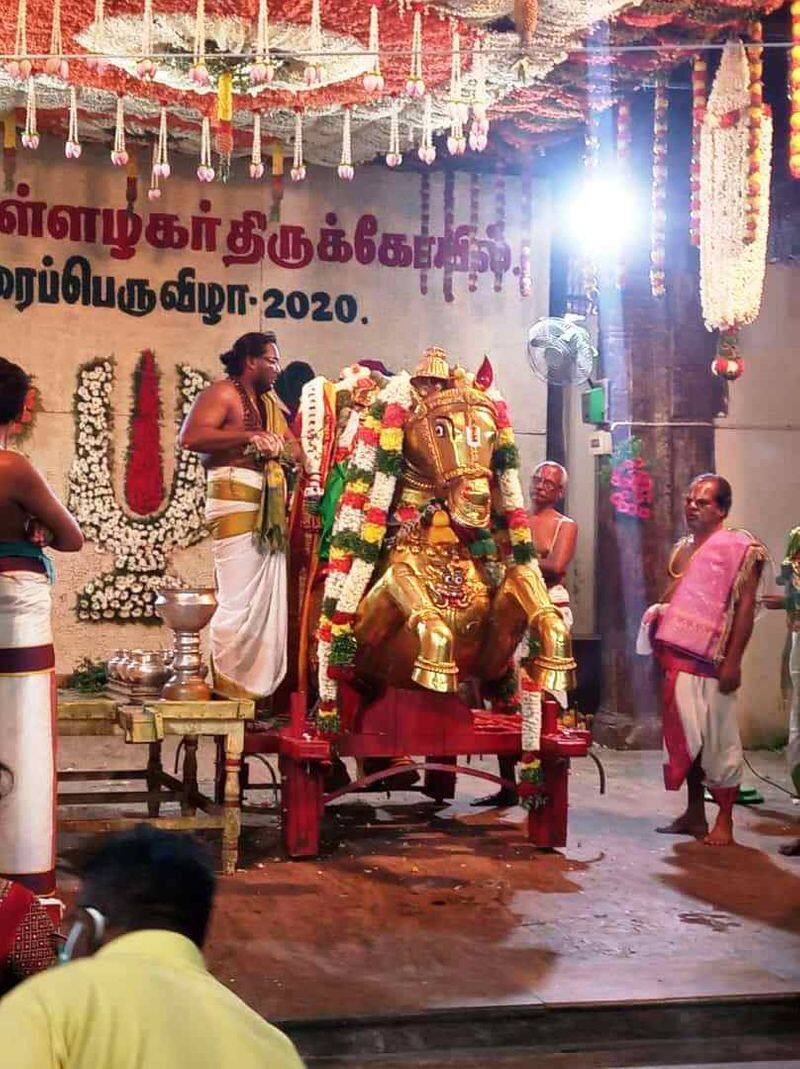 Tamil Madurai Festival held without pilgrims Video recording for devotees who can't see.