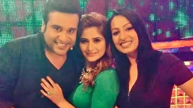 এই বিয়ের পিছনেও রয়েছে এক মজার গল্প। ২৩ শে জুলাই কৃষ্ণা বিয়ের প্রস্তাব দিয়েছিল কাশ্মিরাকে, আর তারপরের দিন তারা বিবাহবন্ধনে আবদ্ধ হয়েছিলেন কৃষ্ণা-কাশ্মিরা।