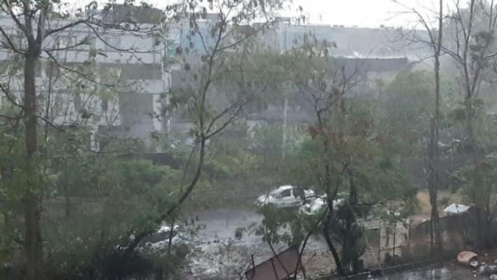 rain and hail storm 25 people killed and 11 injured in up rain and hail storm 25 people killed and 11 injured in up