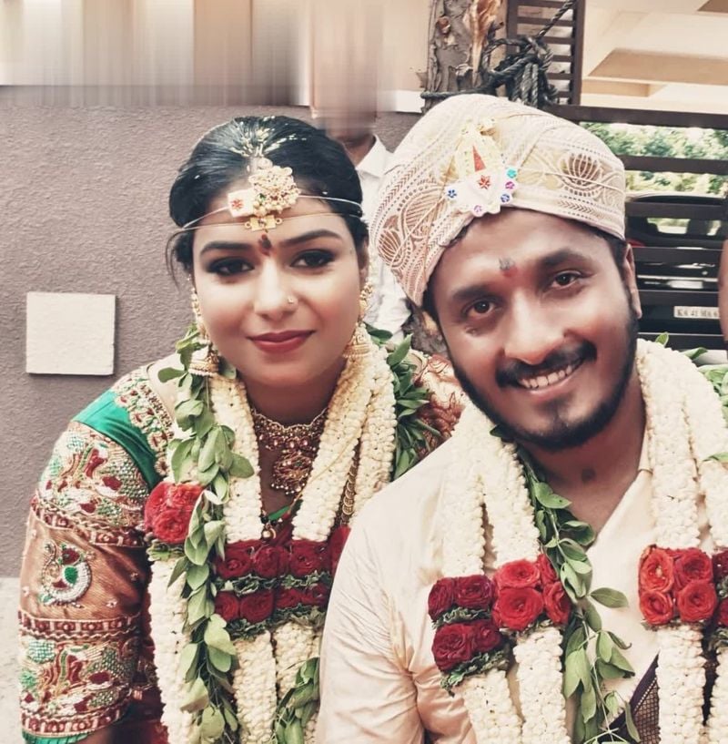 ಹಿಂದೂ ಸಂಪ್ರದಾಯಂತೆ ಸರಳವಾಗಿ ನಡೆದ ಮದುವೆ ಕಾರ್ಯಕ್ರಮ