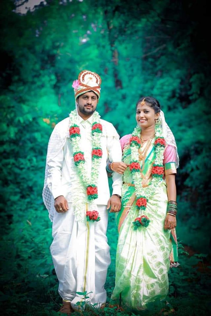 ಮಾಜಿ ಸಿಎಂ ಪುತ್ರ ಸಿಖಿಲ್ ಕೂಡಾ ಲಾಕ್ಡೌನ್ ನಡುವೆಯೇ ರೇವತೆ ಅವರನ್ನು ವರಿಸಿದ್ದರು.