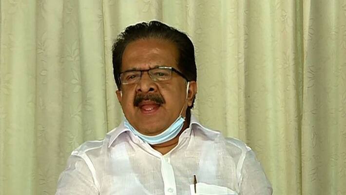Lock Down liquor sale through bars chennithala lashes out against Kerala government Lock Down liquor sale through bars chennithala lashes out against Kerala government