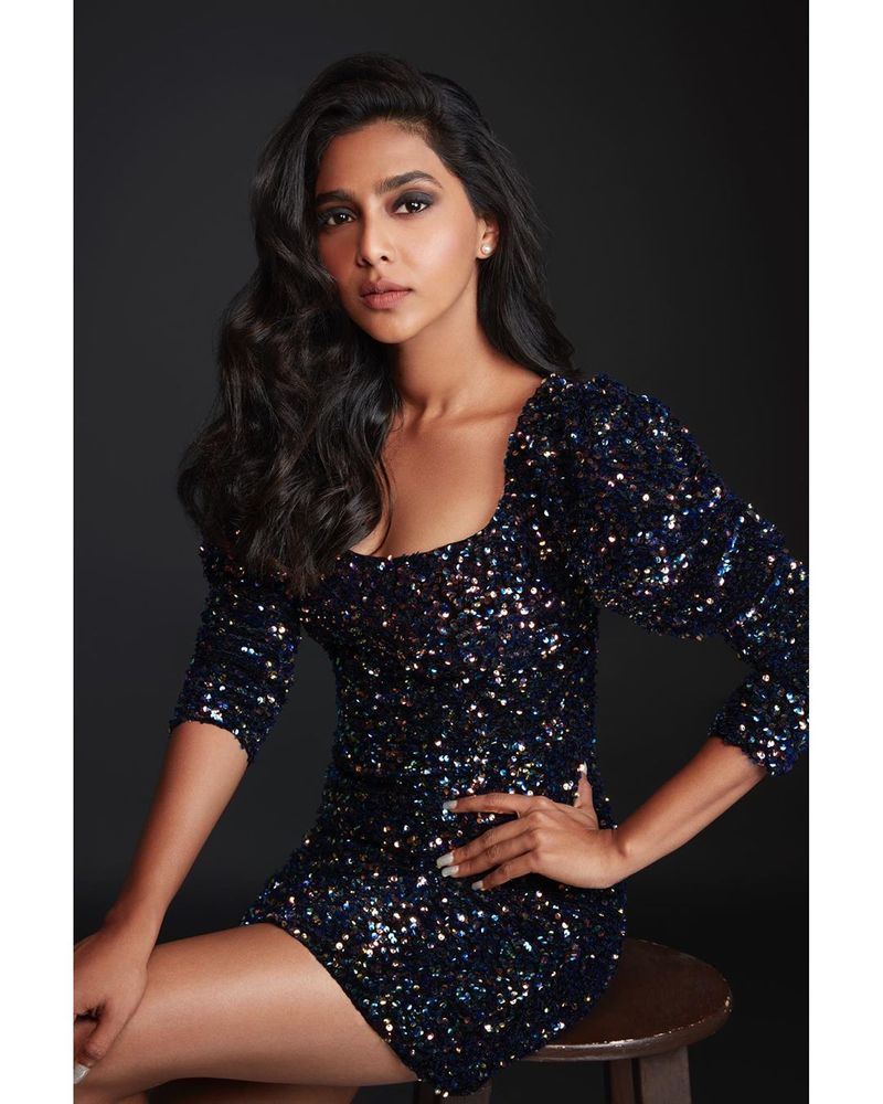 Aieshwarya lakshmi 