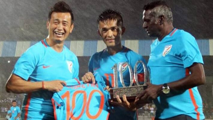 Chhetri and Vijayan talking on sevens football team Chhetri and Vijayan talking on sevens football team