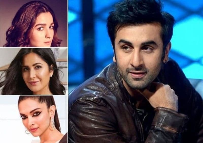 নীতু কাপুর রণবীরের প্রেমিকাদের নিয়ে খোলা মেলা কথা বলে থাকেন। রণবীরের জীবনে এখনও পর্যন্ত ঝড় তুলেছেন তিন অভিনেত্রী, দীপিকা, ক্যাটরিনা ও আলিয়া।