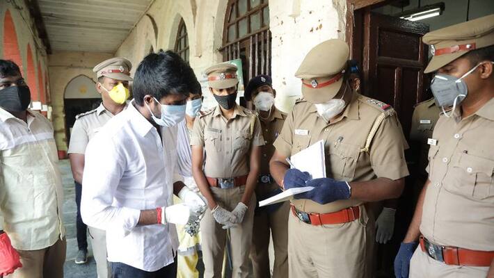 actor soori get autograph for chennai police and emotional speech actor soori get autograph for chennai police and emotional speech
