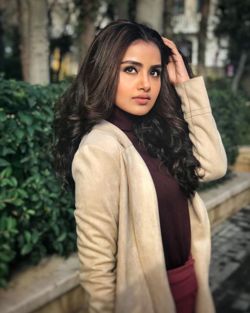 Anupamaparameshwari 