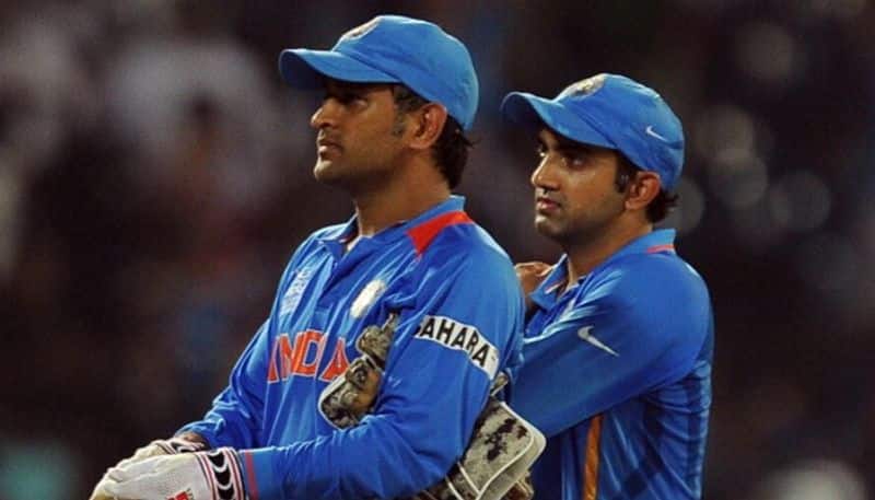 gambhir believes if dhoni continue to bat at number 3 he would have broken many records