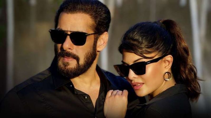 The video features Salman and Jacqueline Fernandez romancing in nature, riding horses and a bike, and cuddling in the sunset and inside a bedroom.
