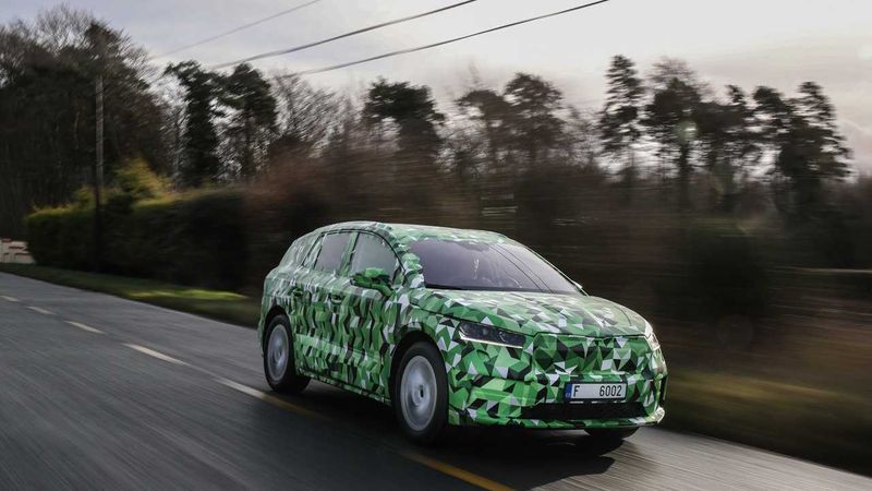 Skoda is bringing Enyaq electric SUV range of 520 km on a single charge Volkswagen audi Q4 etron VW iD 4 VW iD.3 auto news rps