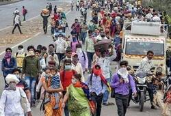 Migrants are walking on foot in Naxalite areas, there may be a blast sometime