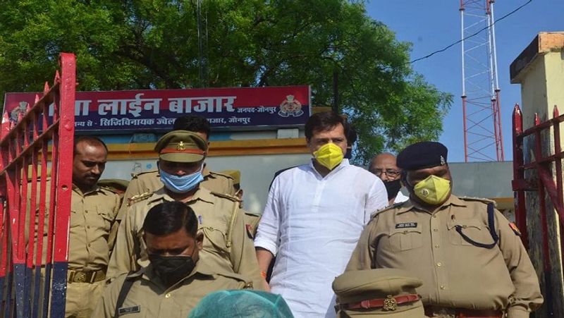 Dhananjay Singh increasing difficulties, court summoned criminal record, police increased the stream ASA