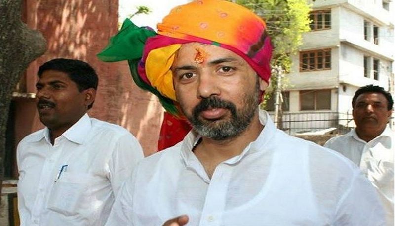 Dhananjay Singh increasing difficulties, court summoned criminal record, police increased the stream ASA