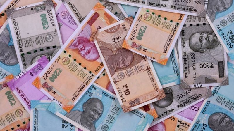 Indian 20 lakh crores economic package is 6 times the budget of Pakistan KPP