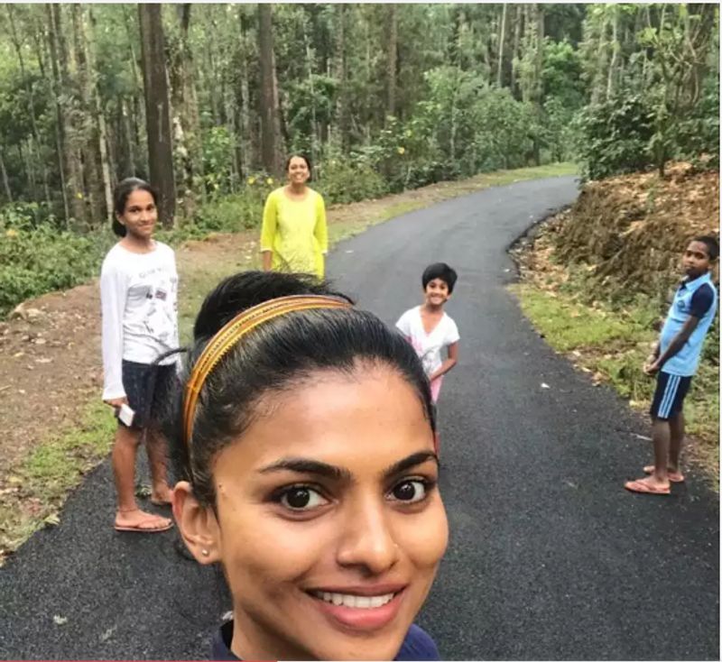ಮಗಳು ಜಾನಕಿ ಫೇಮ್ನ ಗಾನವಿ ಲಕ್ಷ್ಮಣ್.

