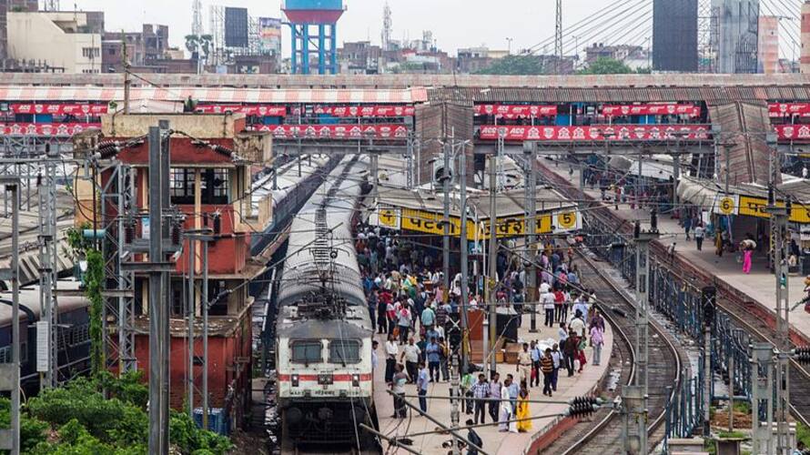 IRCTC revenue grows rapidly due to convenience fee for online ticket booking IRCTC revenue grows rapidly due to convenience fee for online ticket booking