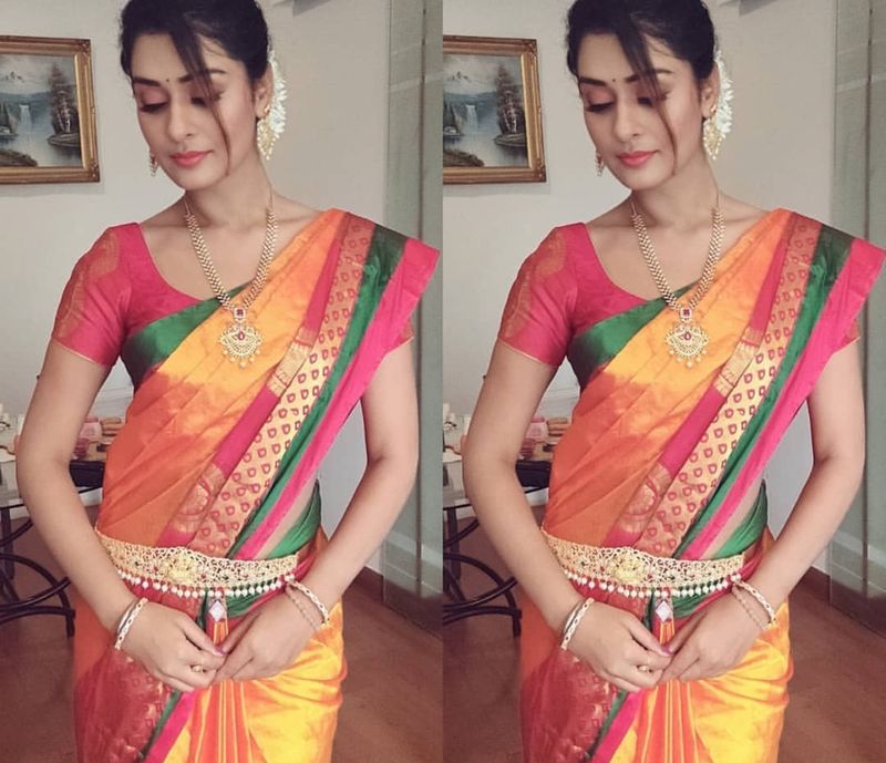 வித்யாசமான போஸ் வித வித போட்டோஷூட்.... கலக்கும் பாயல் ராஜ்புட் !! 