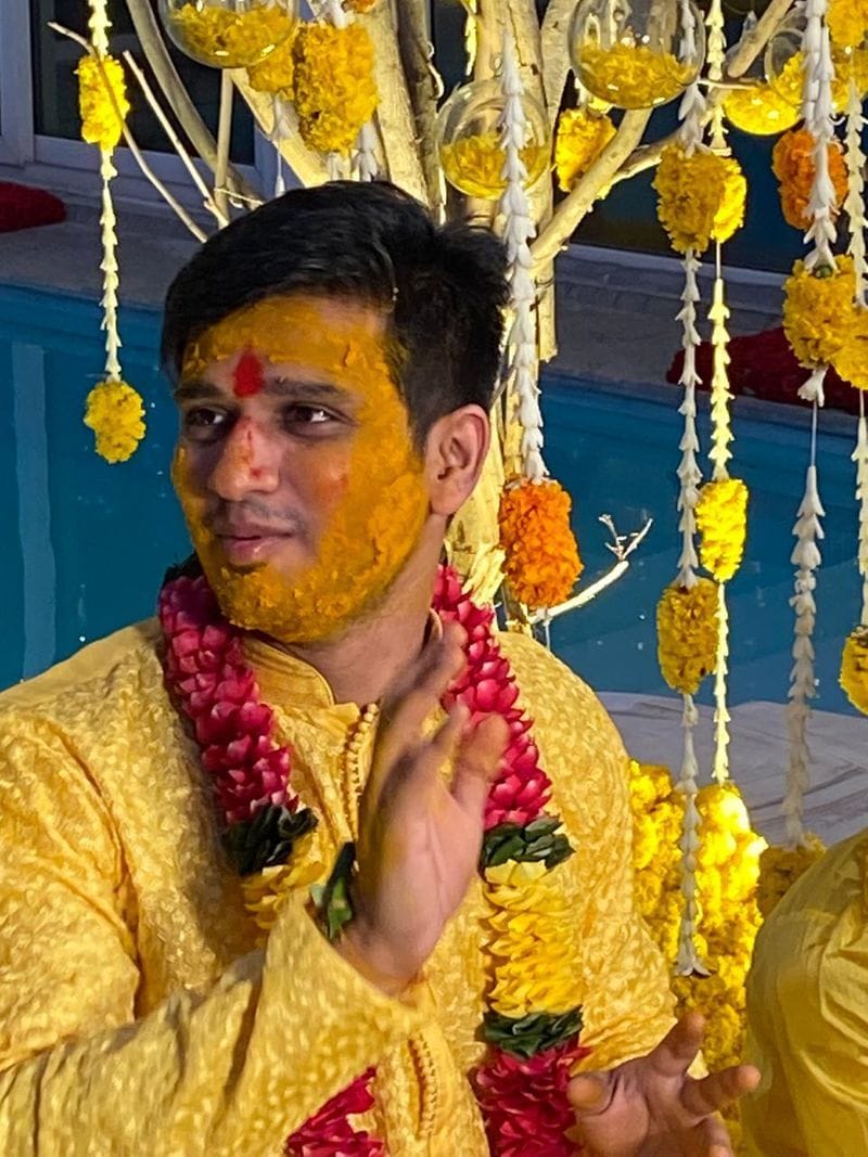 Hero Nikhil and Pallavi varma wedding photos