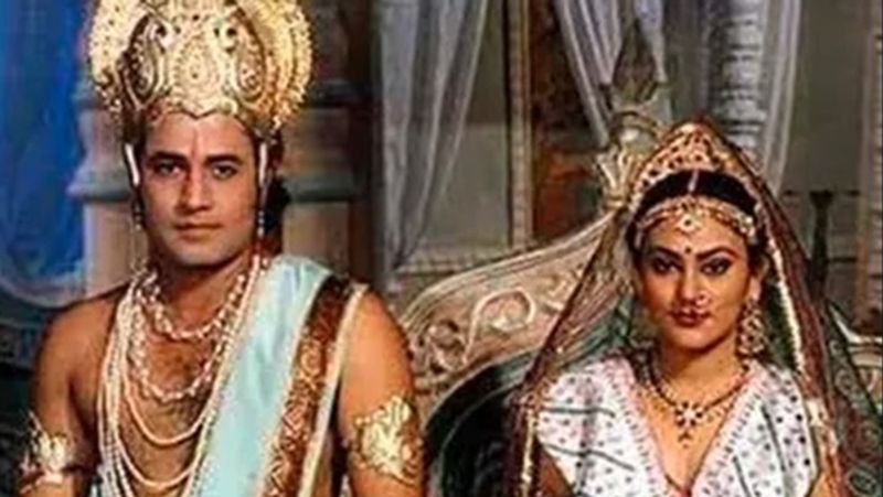 अरुण ने बताया कि वह उस वक्त वो अवाक रह गए थे और उन्हें समझ में नहीं आया कि उस वक्त वो क्या करें। अरुण ने कहा कि इसे कोई डॉक्टर के पास ले जाओ, तो महिला ने चिल्लाया कि डॉक्टर नहीं बचा पाएंगे। 