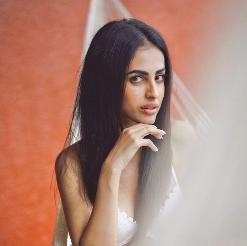 Priyabanerjee 