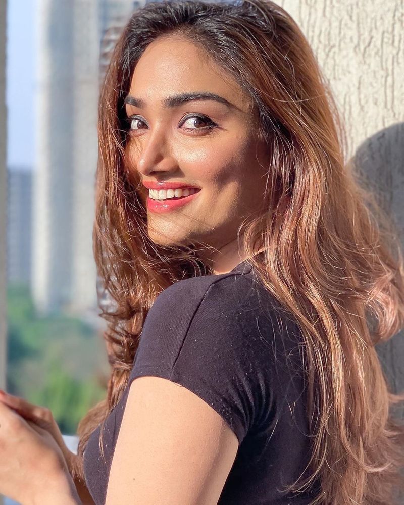 Aieshwarya devan 