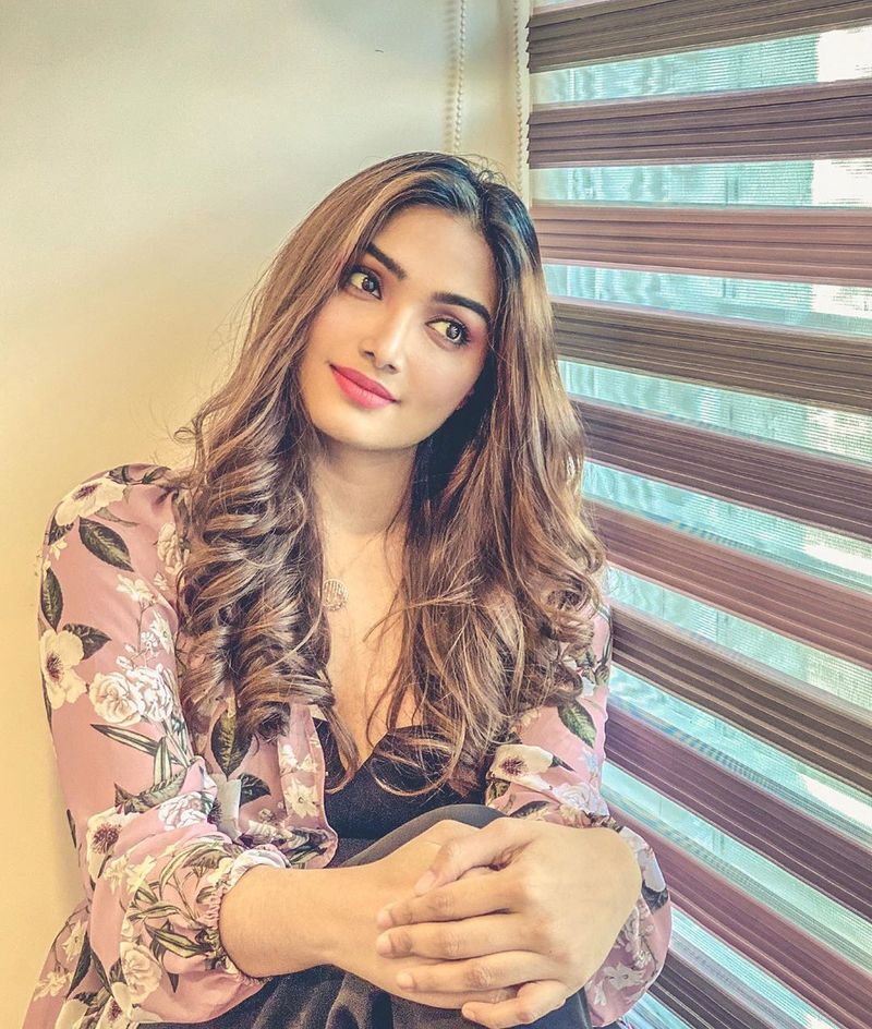 Aieshwarya devan 