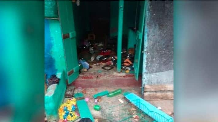 Communal tensions amid coronavirus crisis: Internet services blocked in West Bengal's Hooghly Communal tensions amid coronavirus crisis: Internet services blocked in West Bengal's Hooghly
