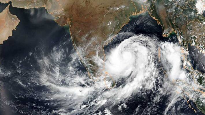 amban cyclone has developed in bey of Bengal while corona amban cyclone has developed in bey of Bengal while corona