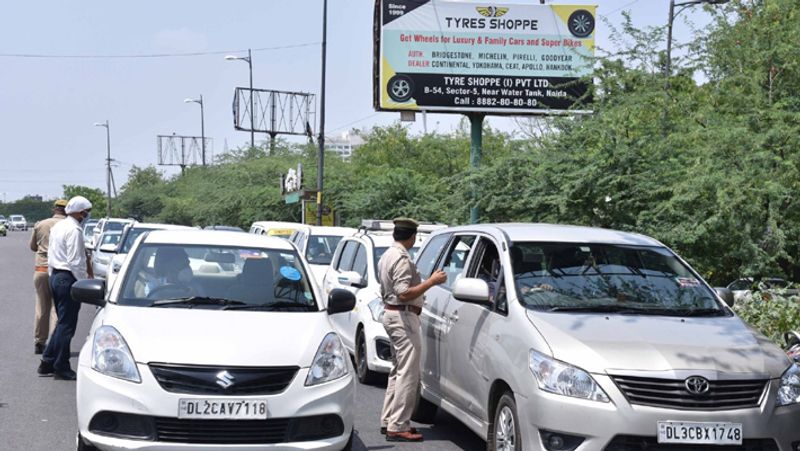 यदि आप इतना खर्च नहीं कर सकते तो निगम की बसों में भी आप सफर कर सकते हैं। इसके लिए 100 किमी तक की दूरी के लिए नॉन-एसी बस में न्यूनतम 1,000 रुपये प्रति सीट और एसी बस में 1,320 रुपये प्रति सीट चुकाकर सफर कर सकते हैं।

