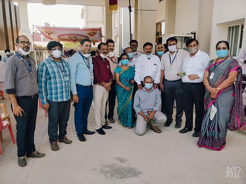 90 ಕೋವಿಡ್-19 ಸೋಂಕಿತರು ಗುಣಮುಖರಾಗಿ ಆಸ್ಪತ್ರೆಯಿಂದ ಇಂದು (ಶುಕ್ರವಾರ) ಬಿಡುಗಡೆಯಾದರು.