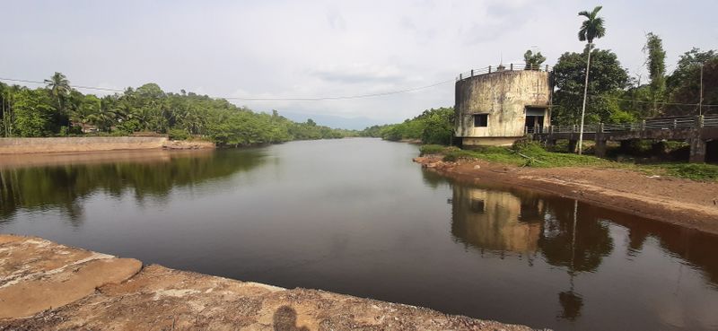 ರಾಘವೇಂದ್ರ ಮಠ, ಕಾವೇರಡ್ಕ, ಅನೆಕರೆ, ಕುಂಟಲ್ಪಾಡಿ, ಜ್ಯೋತಿ ರಸ್ತೆ, ನಾಗೋಳಿ, ಜರಿಗುಡ್ಡೆ, ಕಲ್ಲೊಟ್ಟೆ, ನಿಸರ್ಗ ಹಿರಿಯಂಗಡಿ, ಚೇತನಾ ಹಾಗೂ ನೂತನವಾಗಿ ಪತ್ತೊಂಜಿ ಕಟ್ಟೆ, ಗುಂಡ್ಯ, ಪೊಲಾರ, ಕುಂಬ್ರಿ ಪದವುಗಳಲ್ಲಿ ನಿರ್ಮಾಣ ಮಾಡಲಾಗಿದೆ.