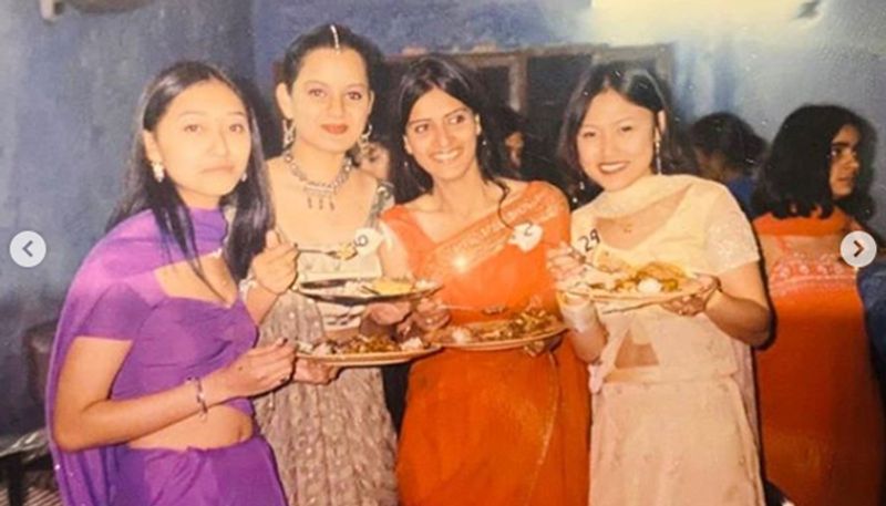 In some pictures, Kangana is seen posing with her friends in a saree, donning mangtika.
