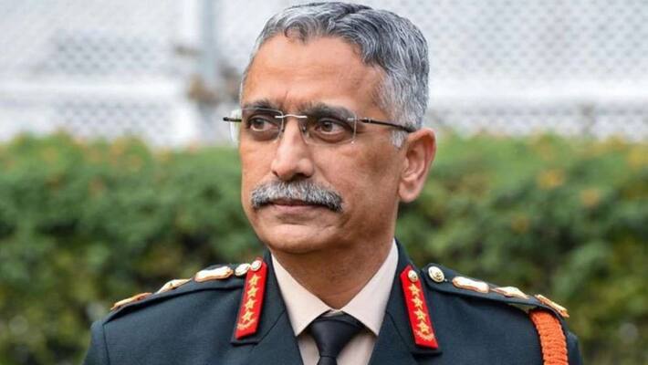 China LAC violation Army chief reviewed situation with the top military brass in Leh China LAC violation Army chief reviewed situation with the top military brass in Leh