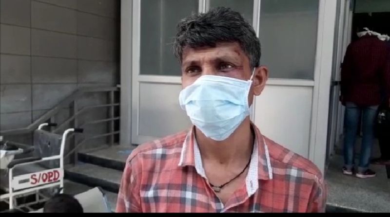 छपरा बिहार के रहने वाले गोविंदराम ने बताया कि हम लोग डीसीएम में ही थे। हाईवे पर एक ढाबे के पास गाड़ी रुकी थी। कुछ लोग ढ़ाबे पर उतर कर चाय पी रहे थे । ज्यादातर लोग डीसीएम में ही थे। डीसीएम में मौजूद सभी मजदूर नींद की हालत में थे, तभी पीछे से एक जोरदार टक्कर लगी। धमाके के साथ आवाज हुई। कई लोगों को पता भी नहीं चल पाया कि क्या हुआ।
