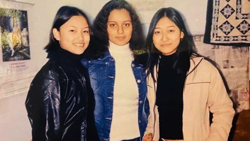 कंगना की फोटो पर लोग जमकर कमेंट कर रहे हैं। कोई उन्हें ब्यूटीफुल बता रहा है तो कोई कहता है कि एक हिमाचली की लाइफ चंडीगढ़ से ही शुरू होती है। 