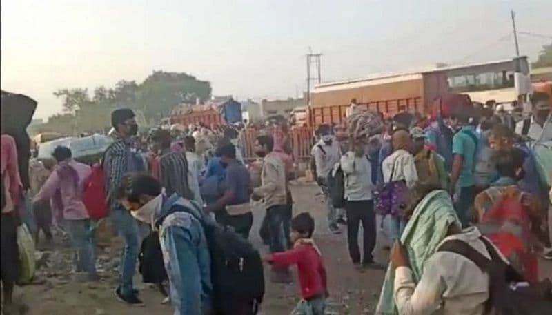 प्रदर्शनकारियों का कहना था कि गंतव्य तक पहुंचने के लिए वाहन भी उपलब्ध नहीं कराए जा रहे हैं। करीब ढाई हजार मजदूर इस क्षेत्र में परेशान घूम रहे हैं। प्रशासन ने गाड़ियों की व्यवस्था नहीं कराई है। 