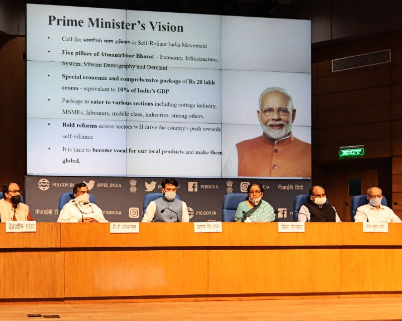 আগে নেওয়া পদক্ষেপ: ১,৯২,০০০ কোটি টাকা২২ মার্চ থেকে কর ছাড়ের কারণে রাজস্ব হ্রাস: ৭,৮০০ কোটি টাকাপ্রধানমন্ত্রী গরিব কল্যাণ প্যাকেজ: ১,৭০,০০০ কোটি টাকাস্বাস্থ্য খাতে প্রধানমন্ত্রীর ঘোষণা: ১৫,০০০ কোটি টাকা