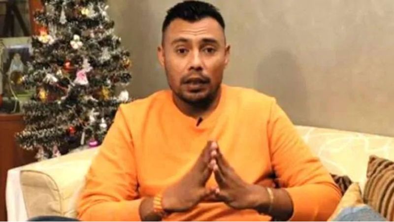 कनेरिया ने स्पोर्ट्स तक से बातचीत करते हुए बताया कि अगर आफरीदी नहीं होते, तो वह 18 से कहीं ज्यादा वनडे मैच खेले होते। उन्होंने कहा, ‘मैं उनकी वजह से अधिक वनडे नहीं खेल सका और उन्होंने मेरे साथ गलत व्यवहार किया।
