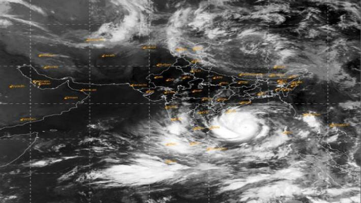 Weather Forecast : Telugu States to receive Heavy rains due to Low pressure in Bay of Bengal - bsb Weather Forecast : Telugu States to receive Heavy rains due to Low pressure in Bay of Bengal - bsb