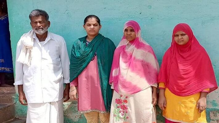 Three children are Orphans due to Coronavirus in Kudligi in Ballari District Three children are Orphans due to Coronavirus in Kudligi in Ballari District