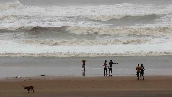Odisha W Bengal to fight cyclone Amphan amid Covid crisis PM Modi to chair a meeting KPP Odisha W Bengal to fight cyclone Amphan amid Covid crisis PM Modi to chair a meeting KPP