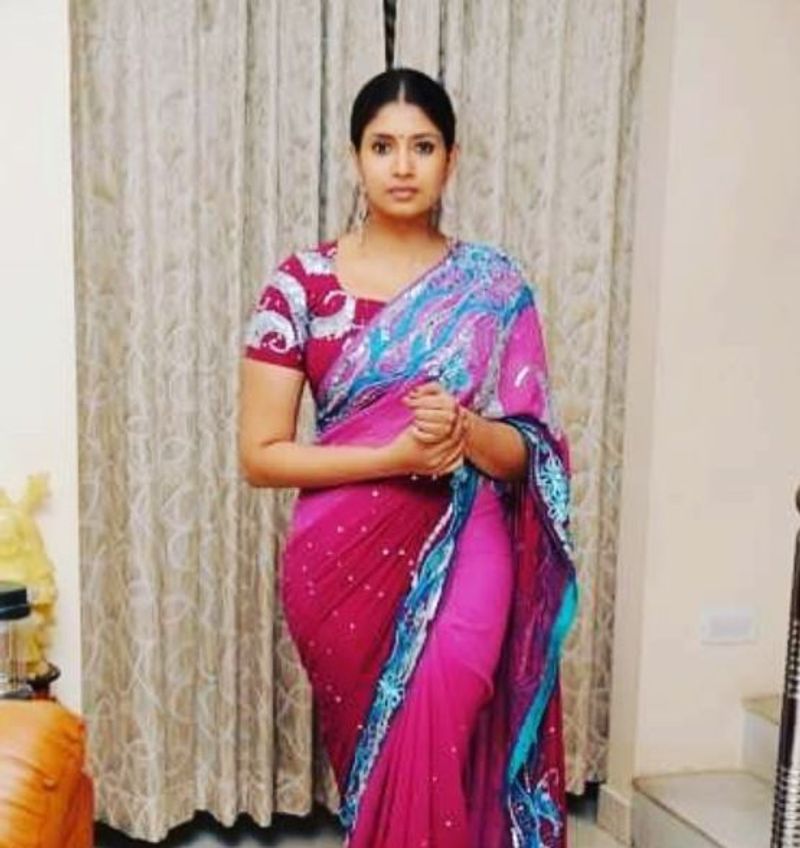 ಅದೇ ವರ್ಷ 'ಲವ್ 94'ಚಿತ್ರದಲ್ಲೂ ಅಭಿನಯಿಸಿದ್ದರು.